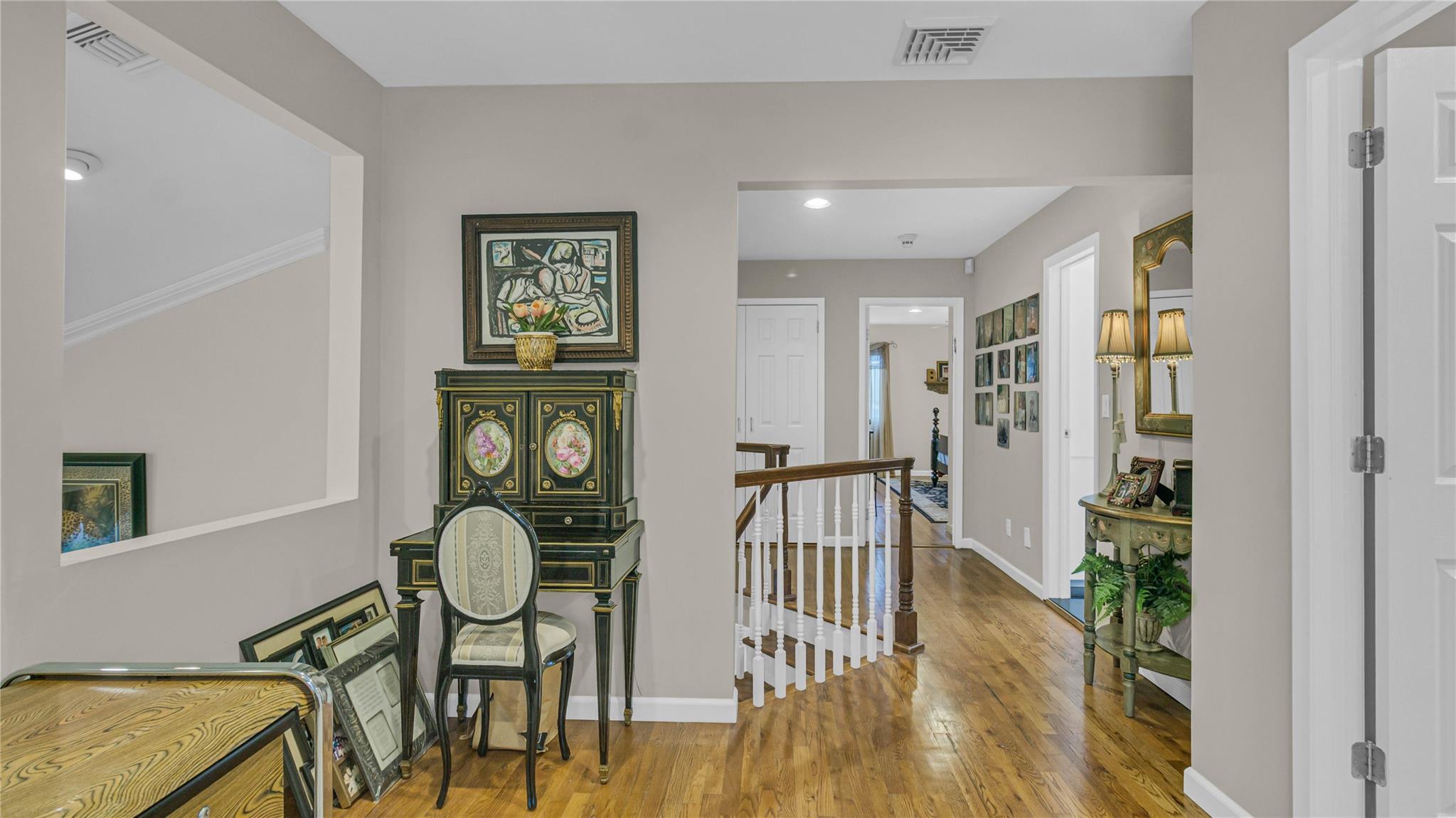 2744 Ellen Road, Bellmore, New York image 34
