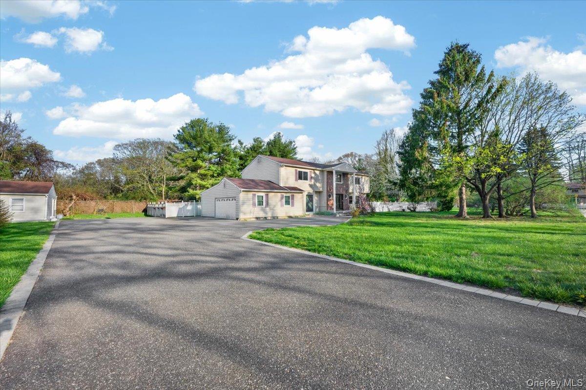 2 Vanderbilt Parkway