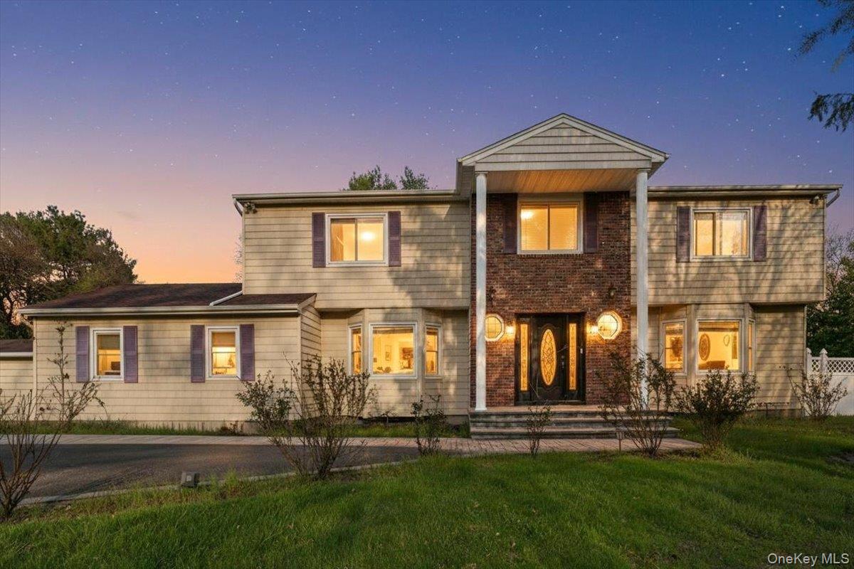 2 Vanderbilt Parkway