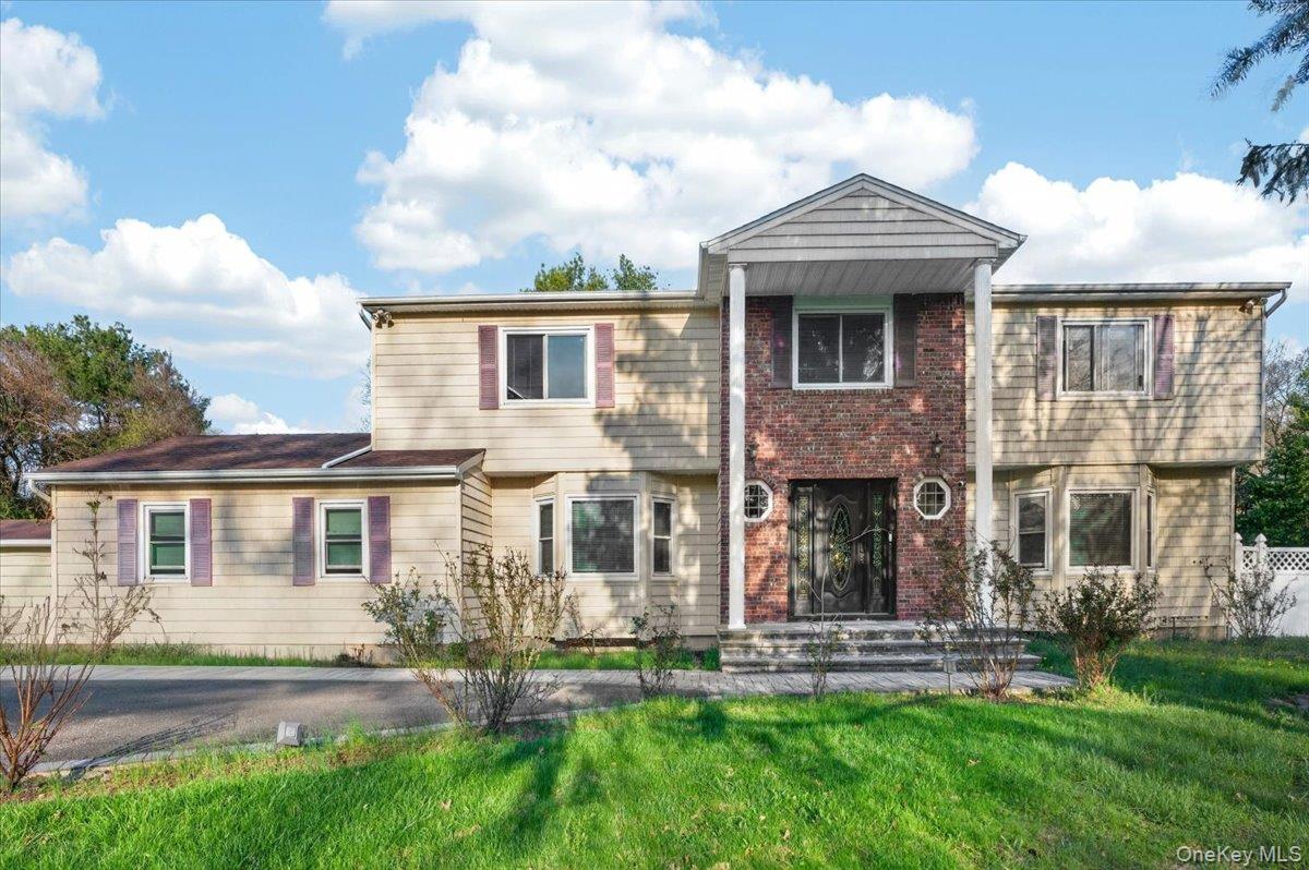 2 Vanderbilt Parkway