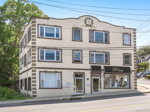 Apartment For Rent - 11 Shore Road #2<br/> Port Washington, NY 11050
