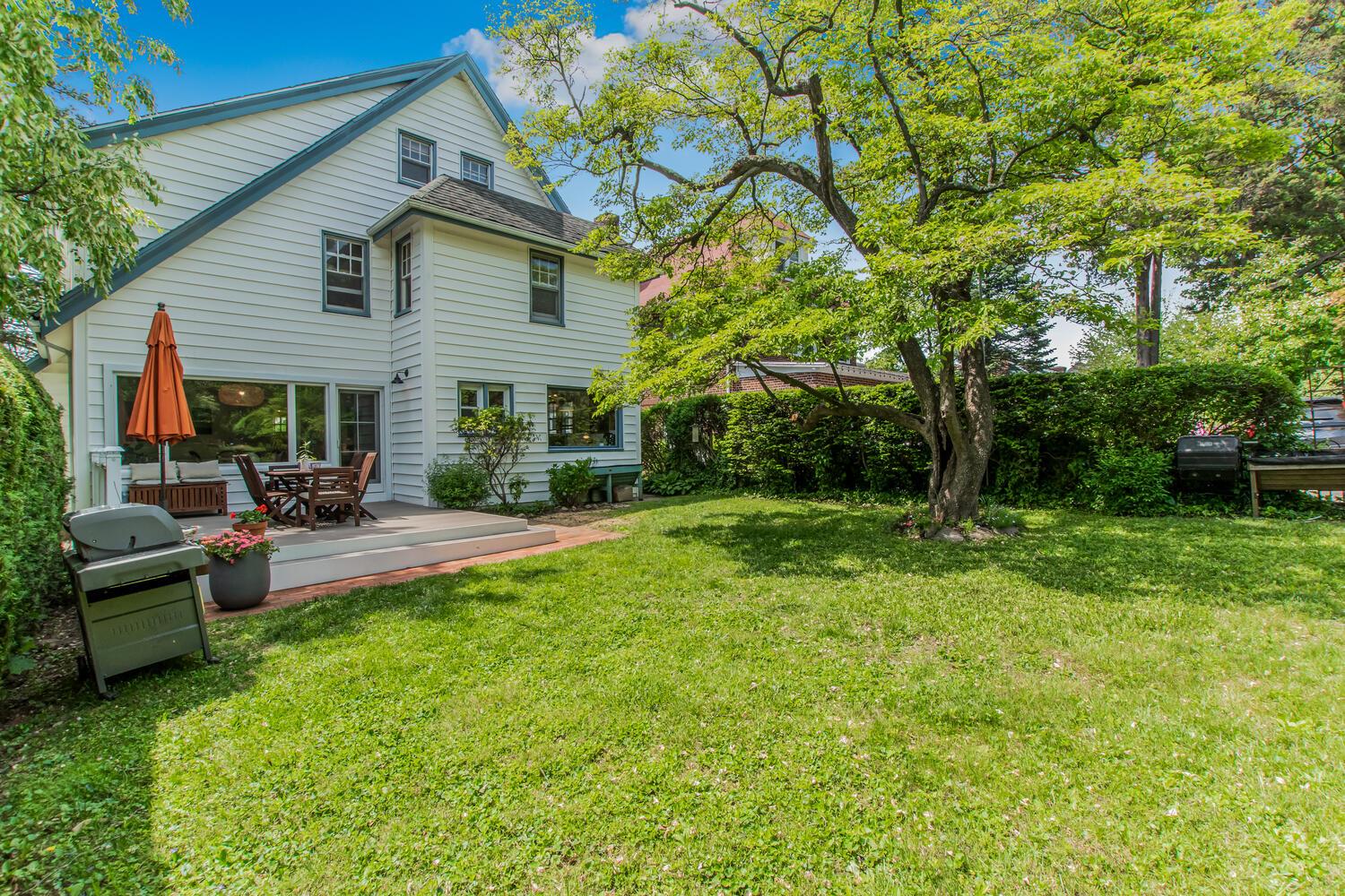 15 Pershing Avenue, New Rochelle, New York image 14