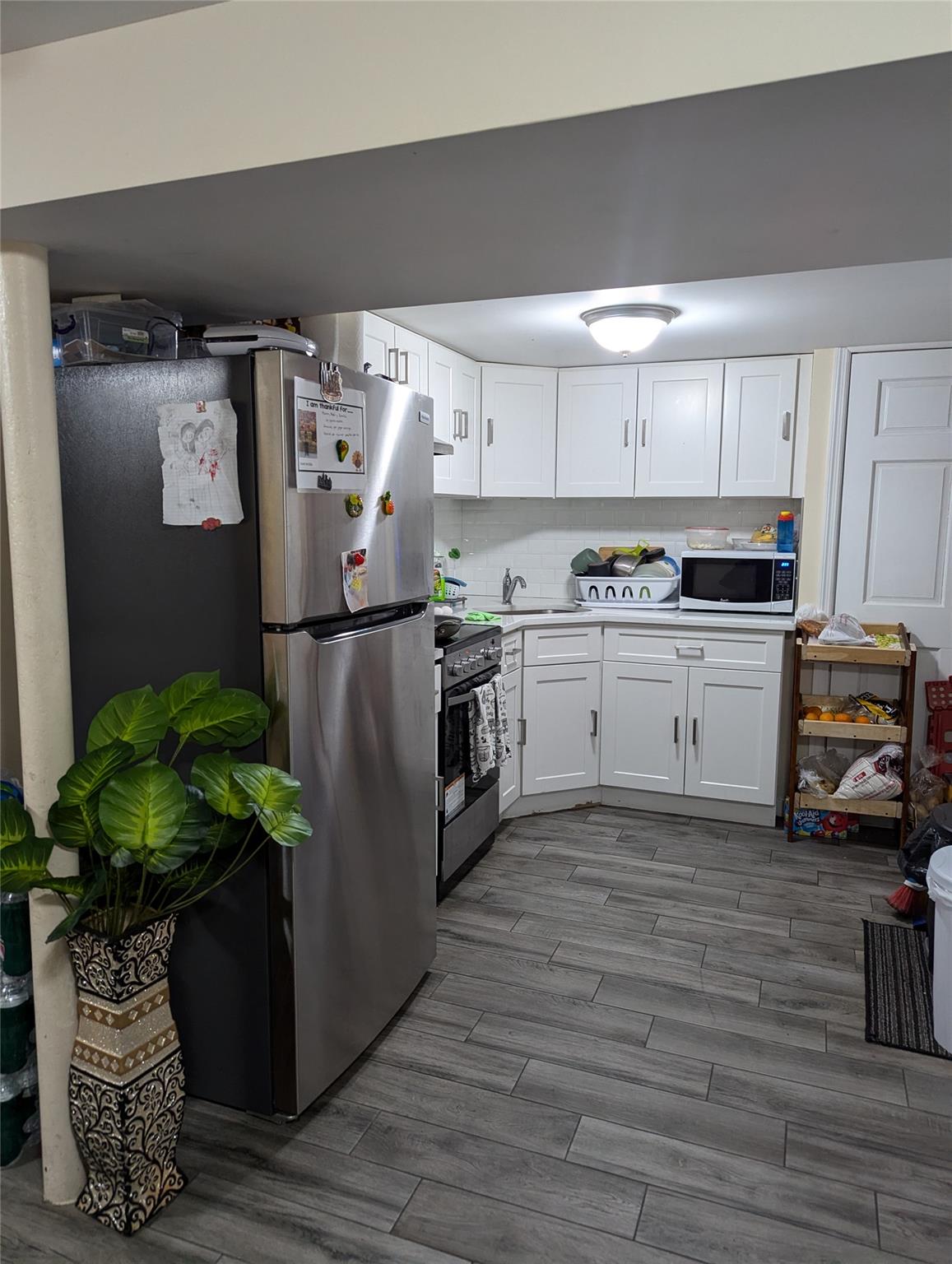 86-15 Britton Ave Ave, Elmhurst, New York image 3