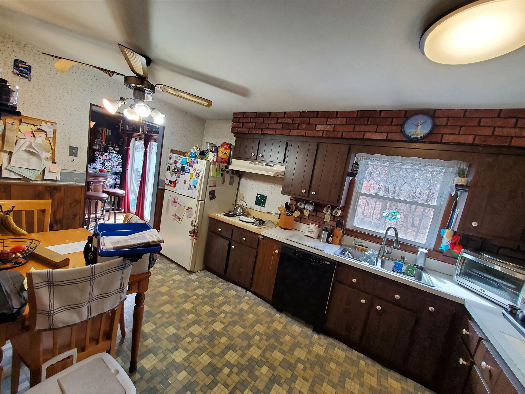 316 Long Island Avenue, Holtsville, Florida image 7