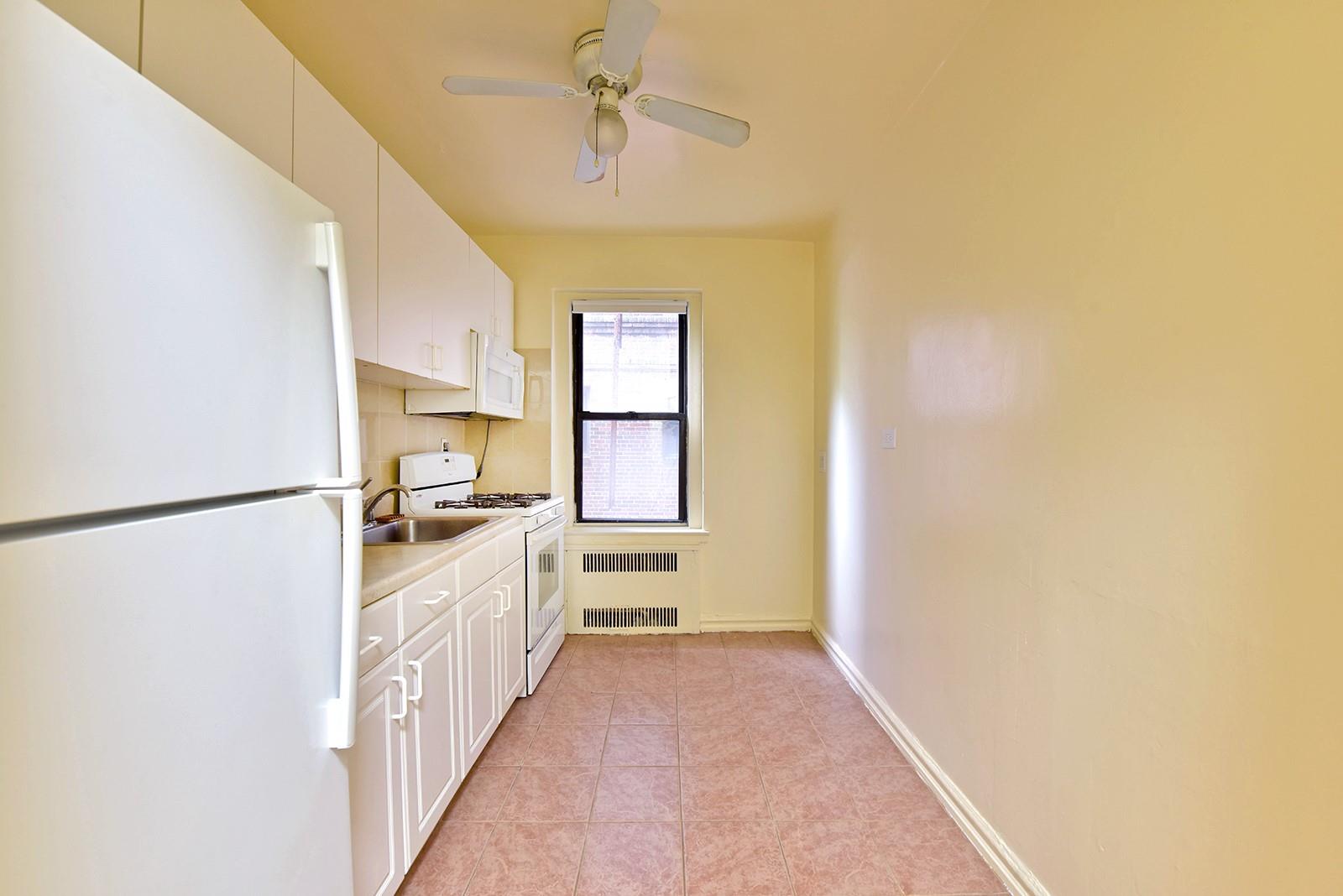 43-01 46 Street #1A, Sunnyside, New York image 13