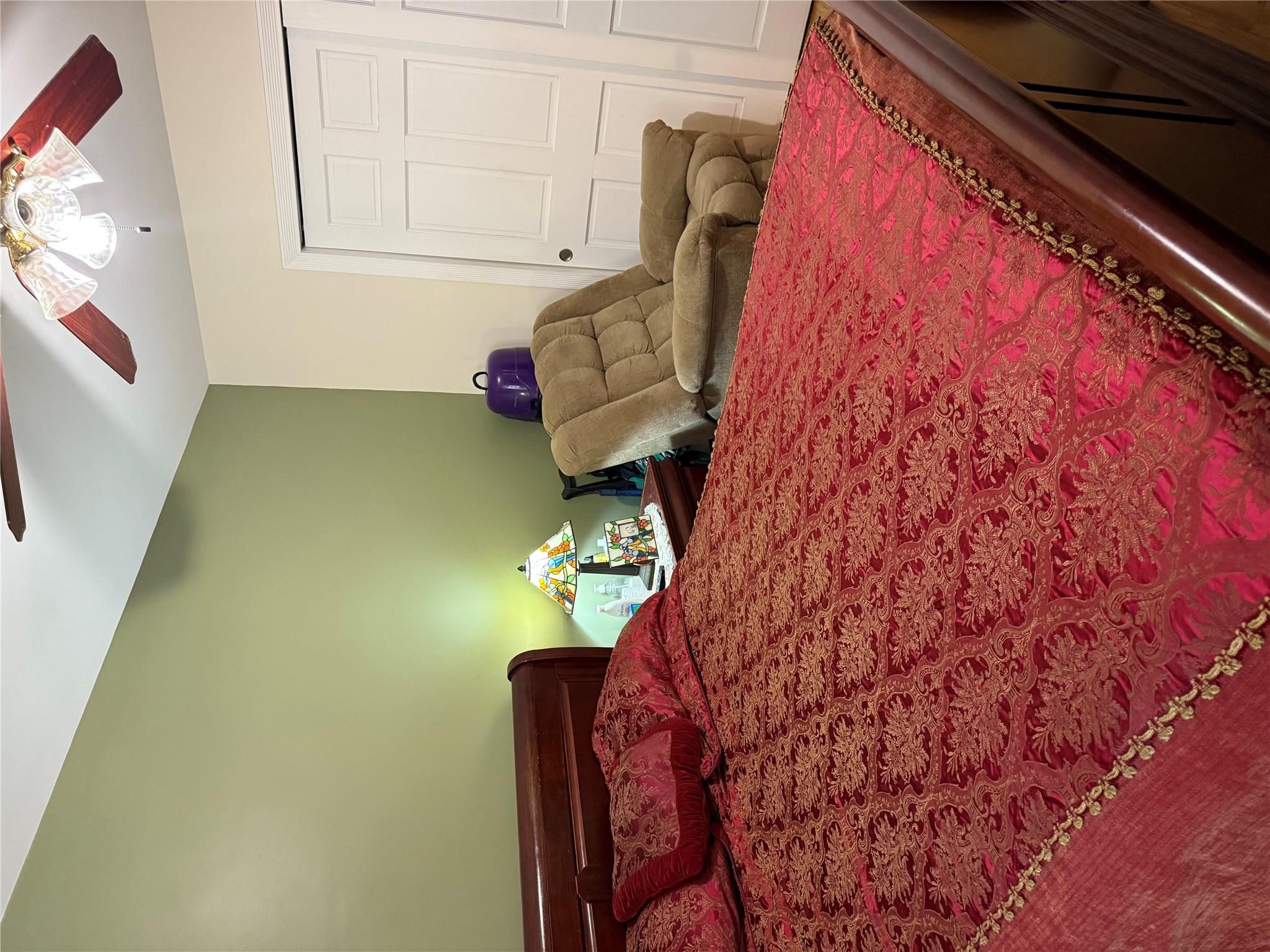 505 E Lincoln Avenue E302