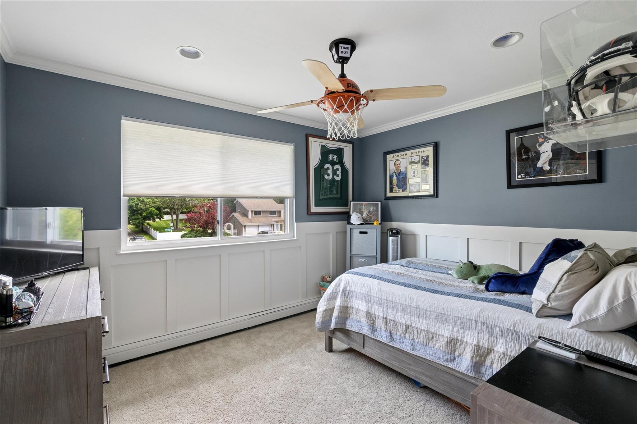 65 Timber Ridge Drive, Commack, New York image 18