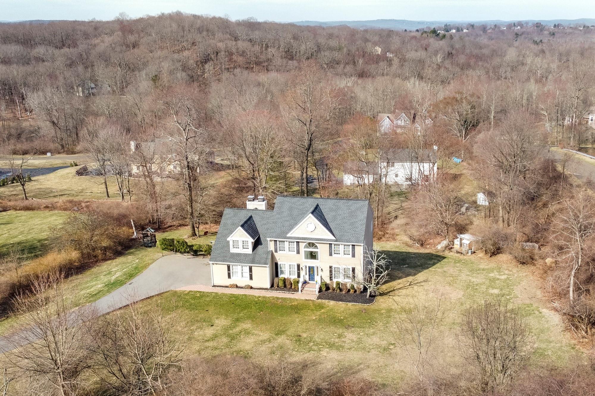 105 Coventry Lane, Brewster, New York image 2