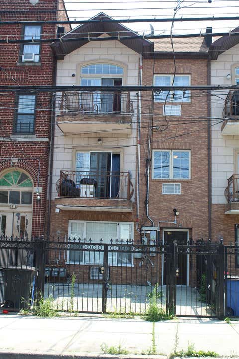 Featured picture for the property 1023477