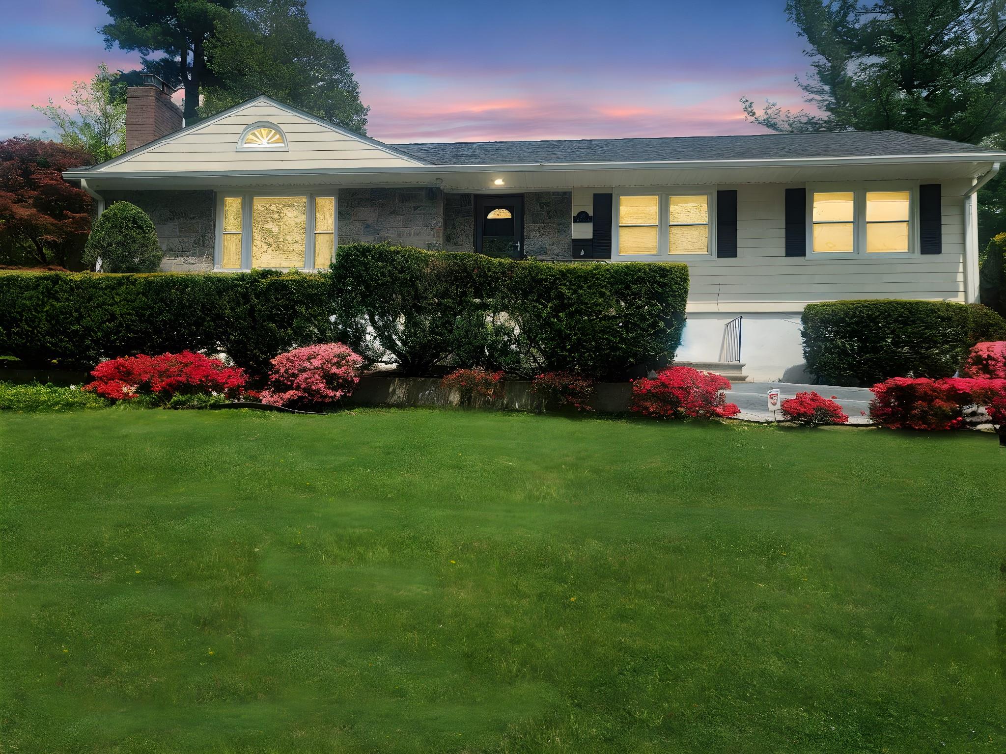 20 Manor Avenue, White Plains, New York image 2