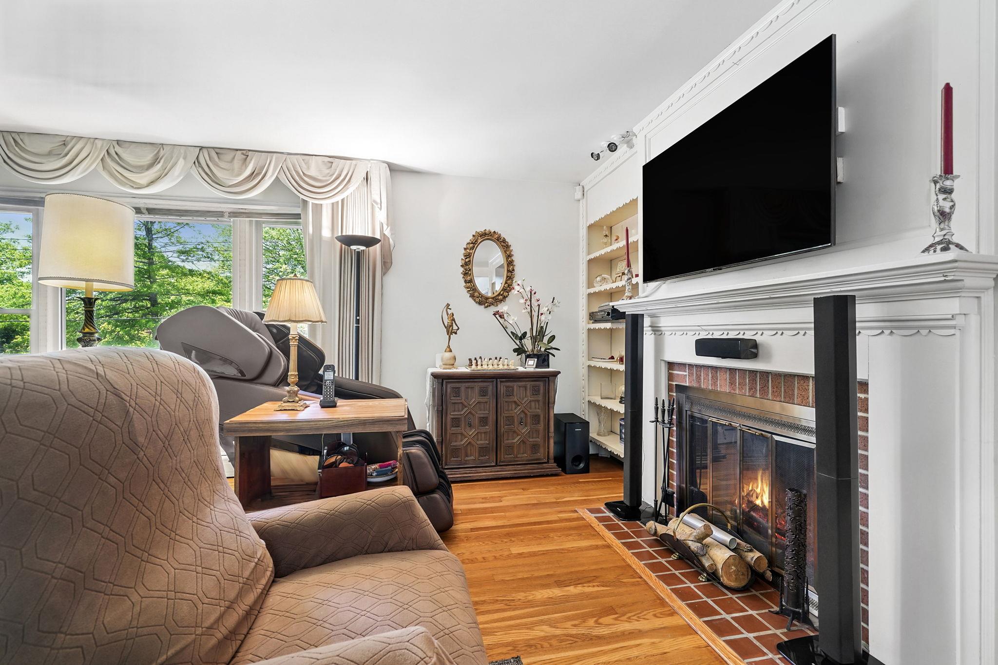 20 Manor Avenue, White Plains, New York image 10