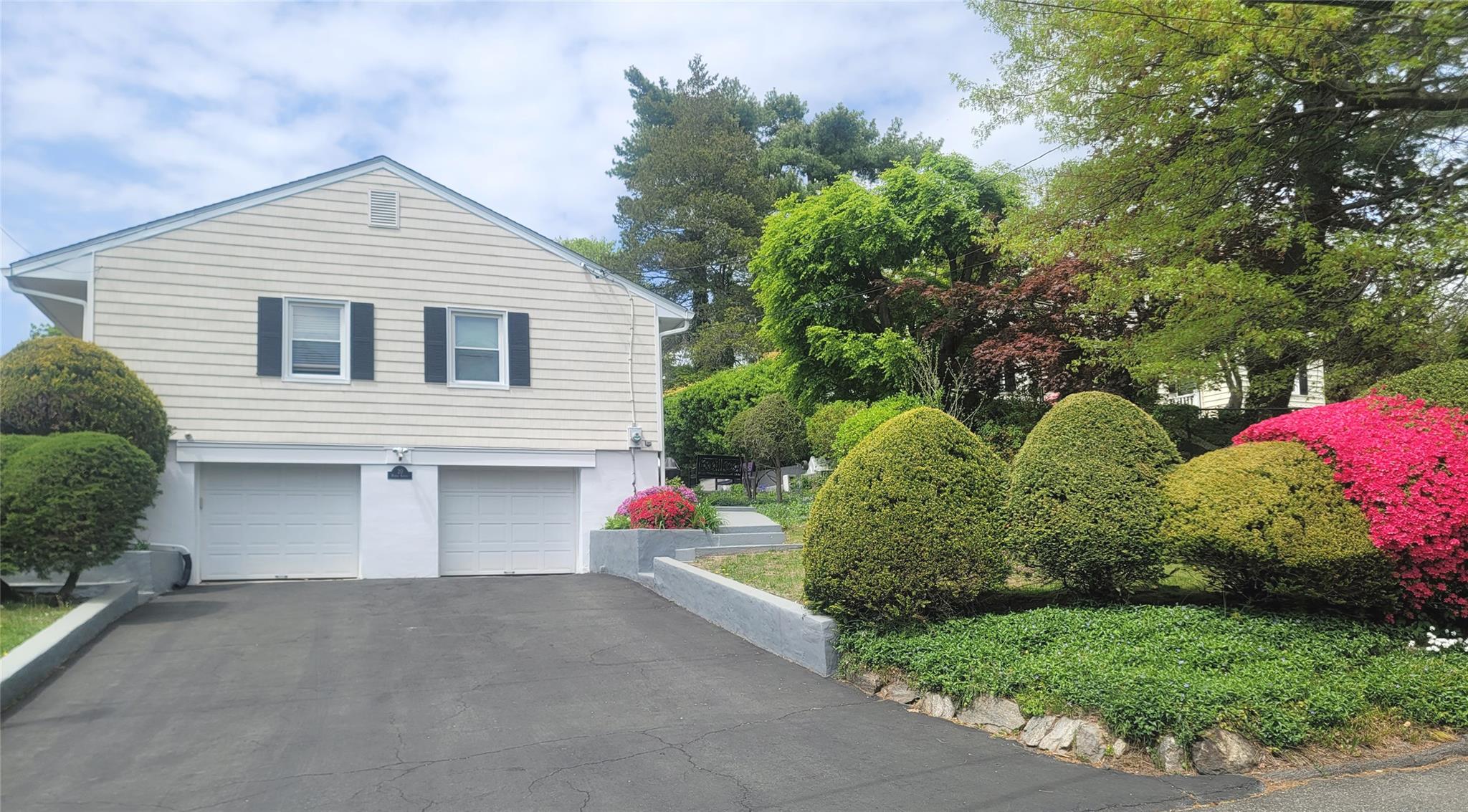 20 Manor Avenue, White Plains, New York image 43