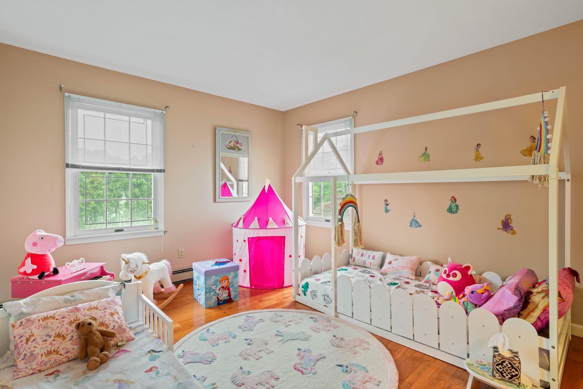 14 Battle Row, Old Bethpage, New York image 22