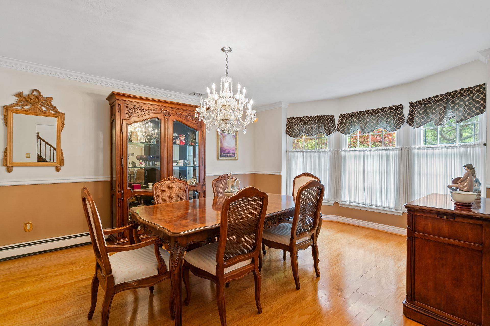14 Battle Row, Old Bethpage, New York image 14