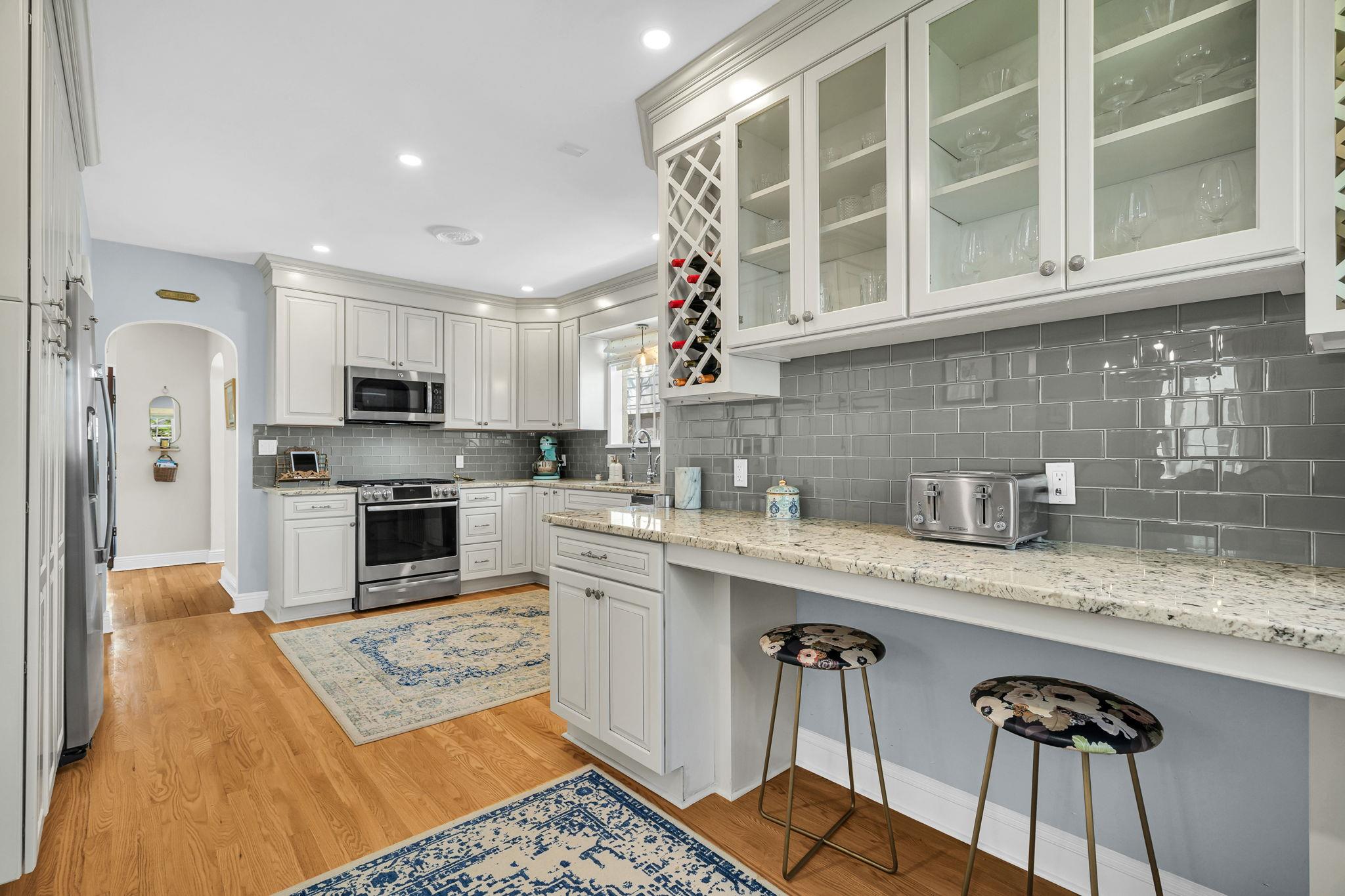 345 E Grand Street, Mount Vernon, New York image 16