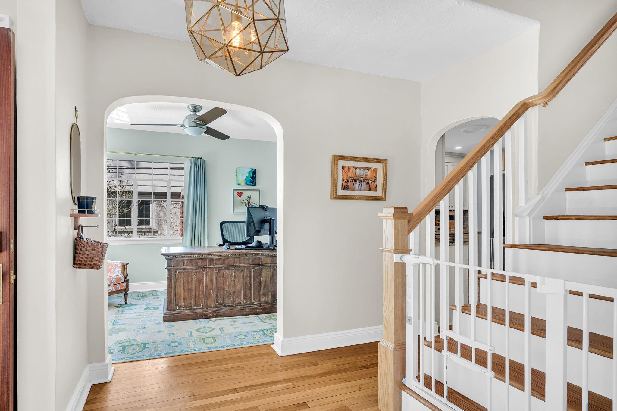 345 E Grand Street, Mount Vernon, New York image 6