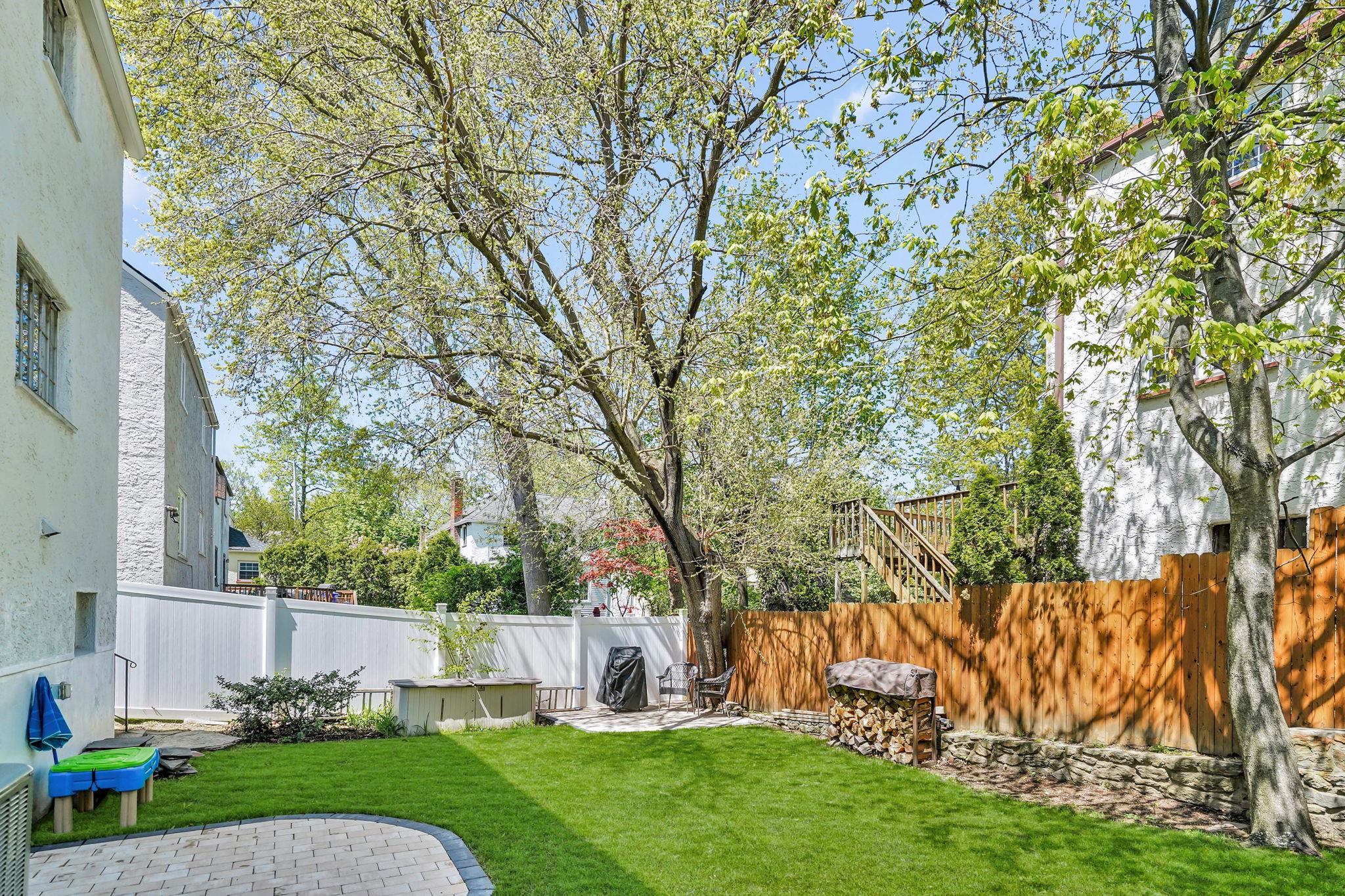 345 E Grand Street, Mount Vernon, New York image 35