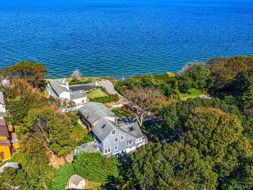 Photo of 318 Sound Beach Boulevard, Sound Beach, NY 11789 (MLS # 1059906)