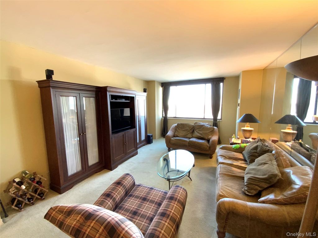 Photo of 27110 Grand Central Parkway #10F, Floral Park, NY 11005 (MLS # 958937)