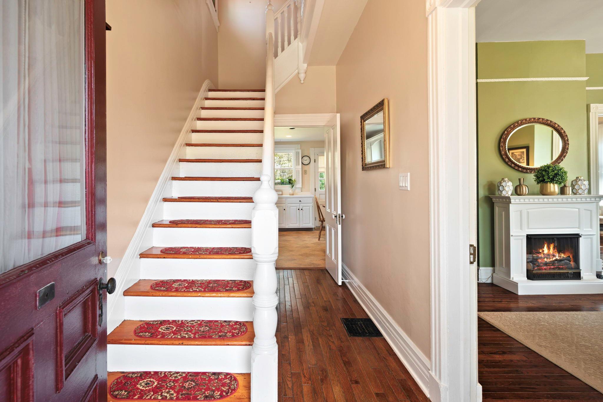 23 Brookville Avenue, Ossining, New York image 5