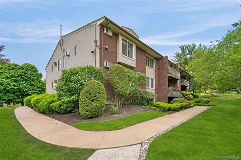 Photo of 67 Country Club Lane, Haverstraw, NY 10970 (MLS # 1045884)