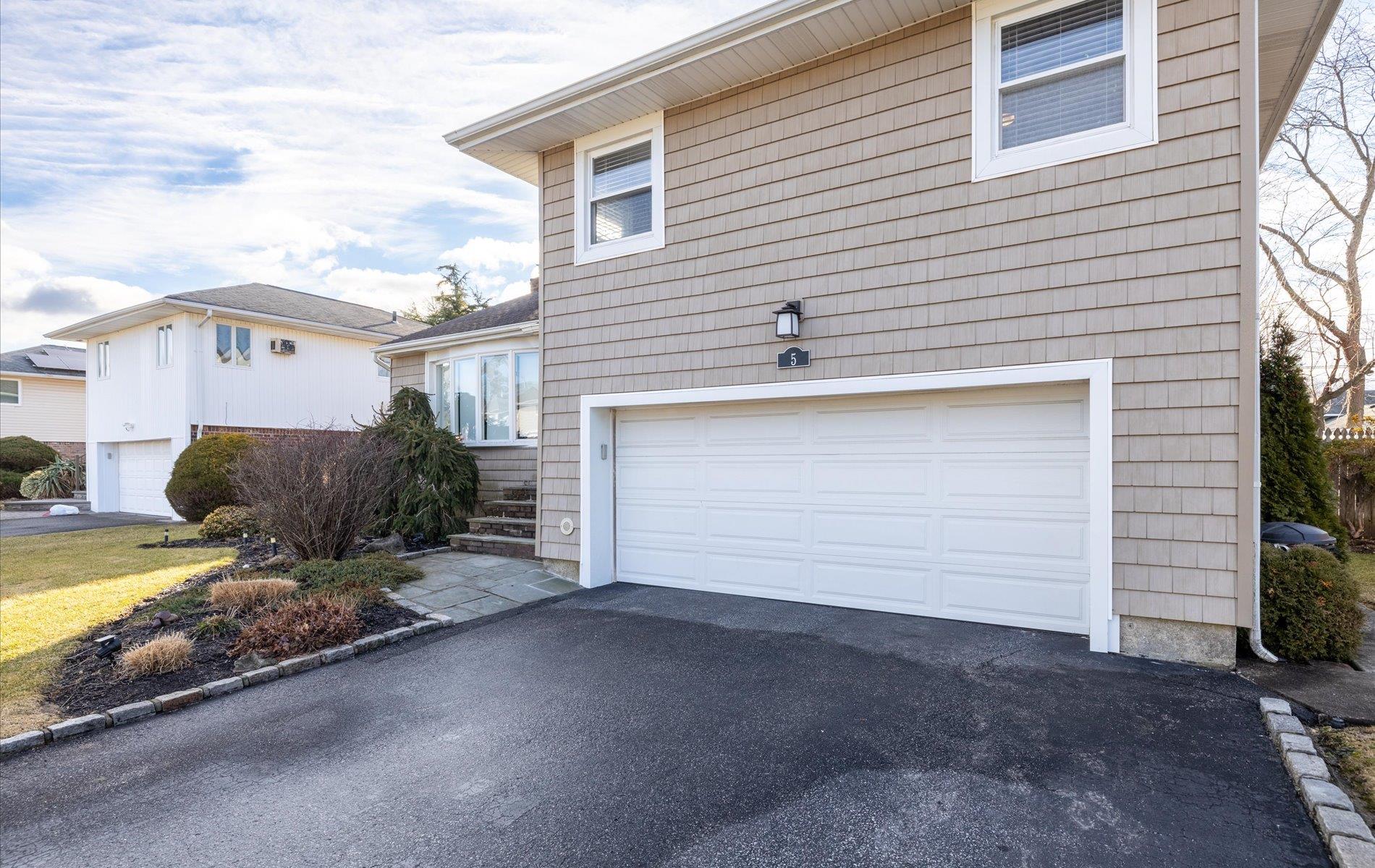5 Atwood Road, Plainview, New York image 3