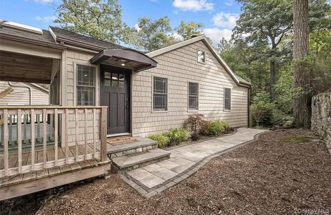 11 Oakdale Road Putnam Valley NY 10579