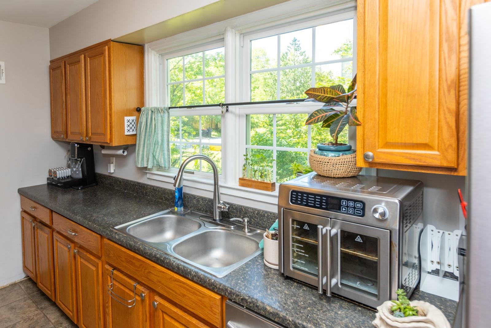 146 Corlies Avenue, Poughkeepsie, New York image 9