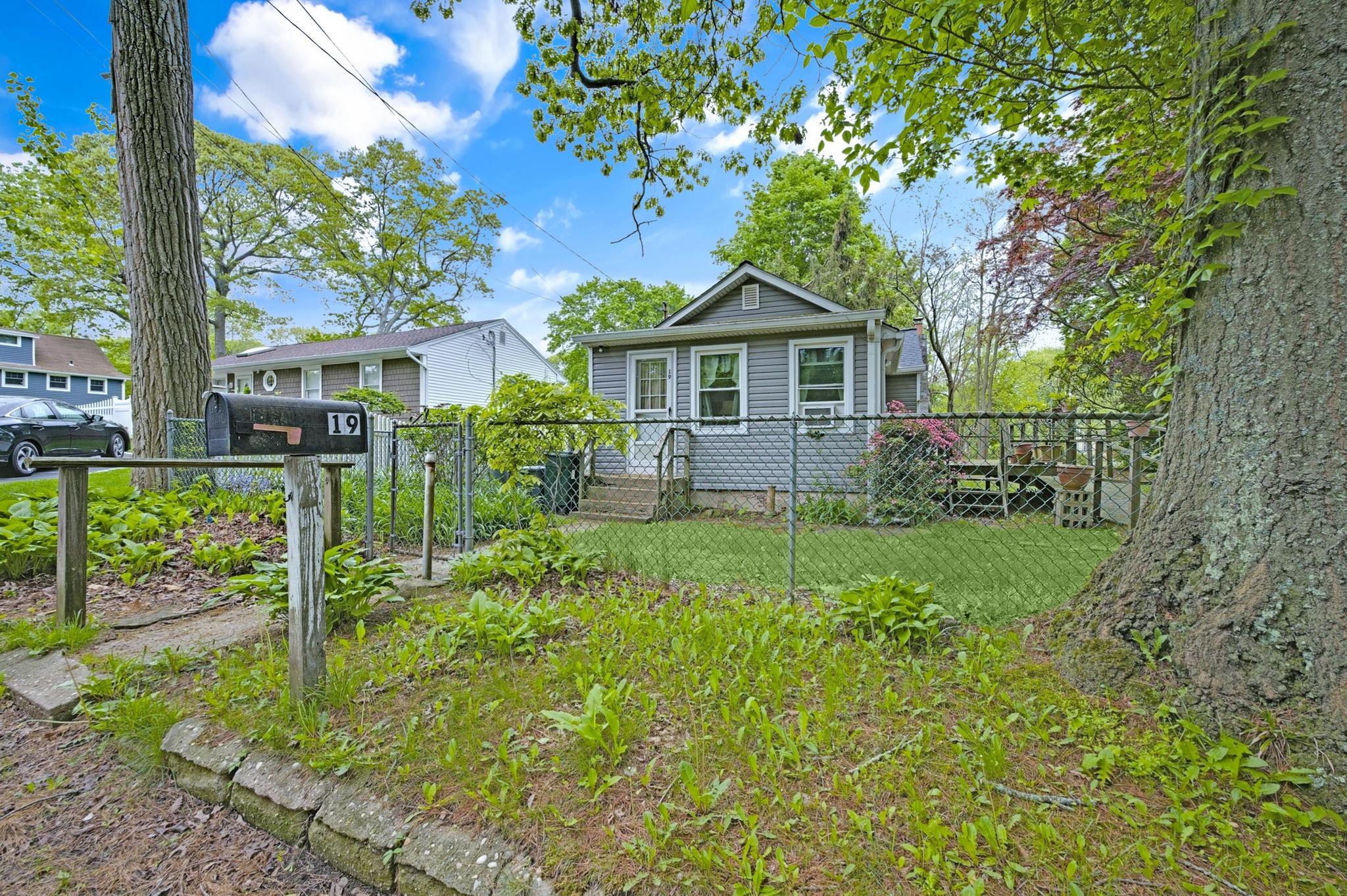 19 Jupiter Road, Rocky Point, New York image 20