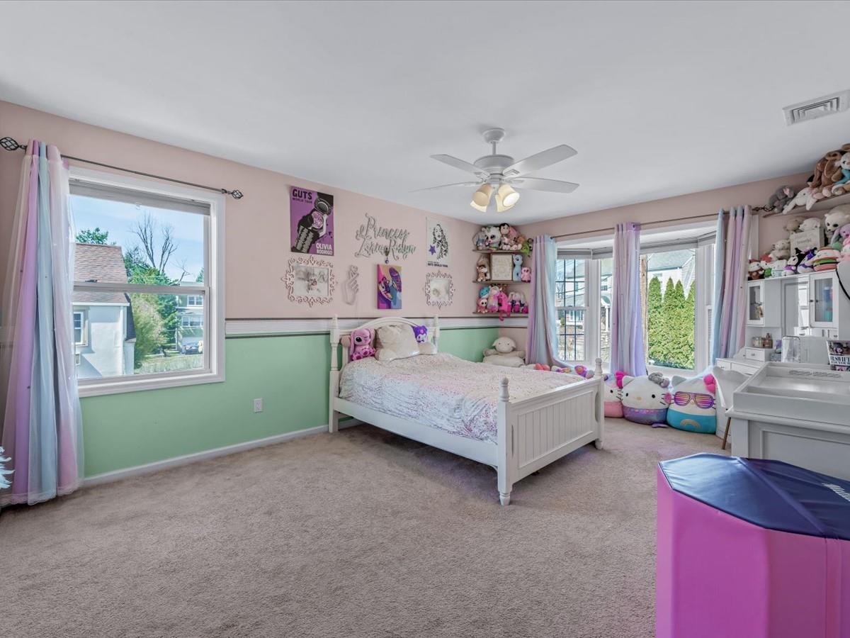 10 W Sudbury Place, Yonkers, Florida image 15