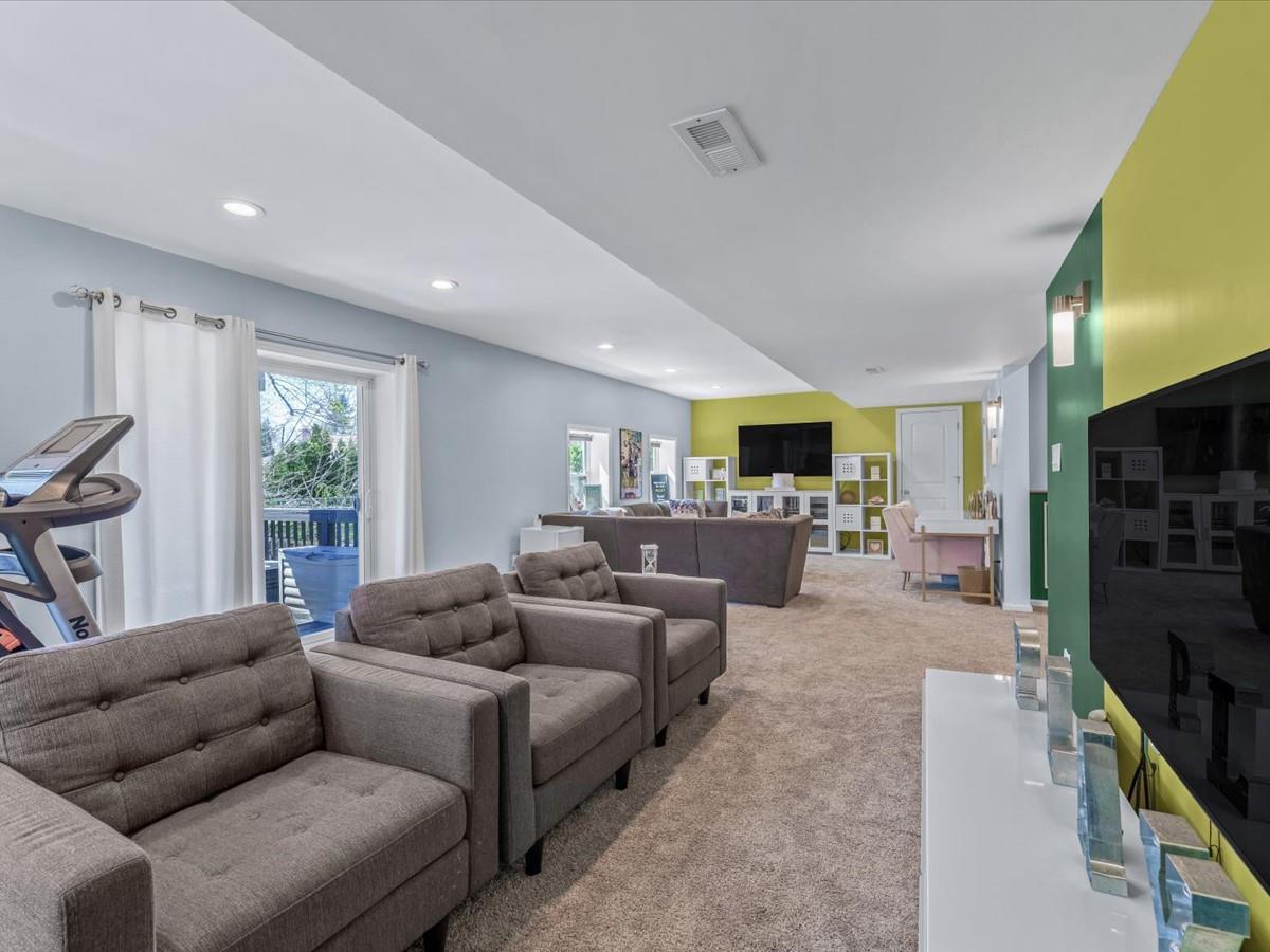 10 W Sudbury Place, Yonkers, Florida image 20