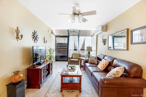 1208 64th Street Unit A, Brooklyn, NY 11219 - MLS#: 985107