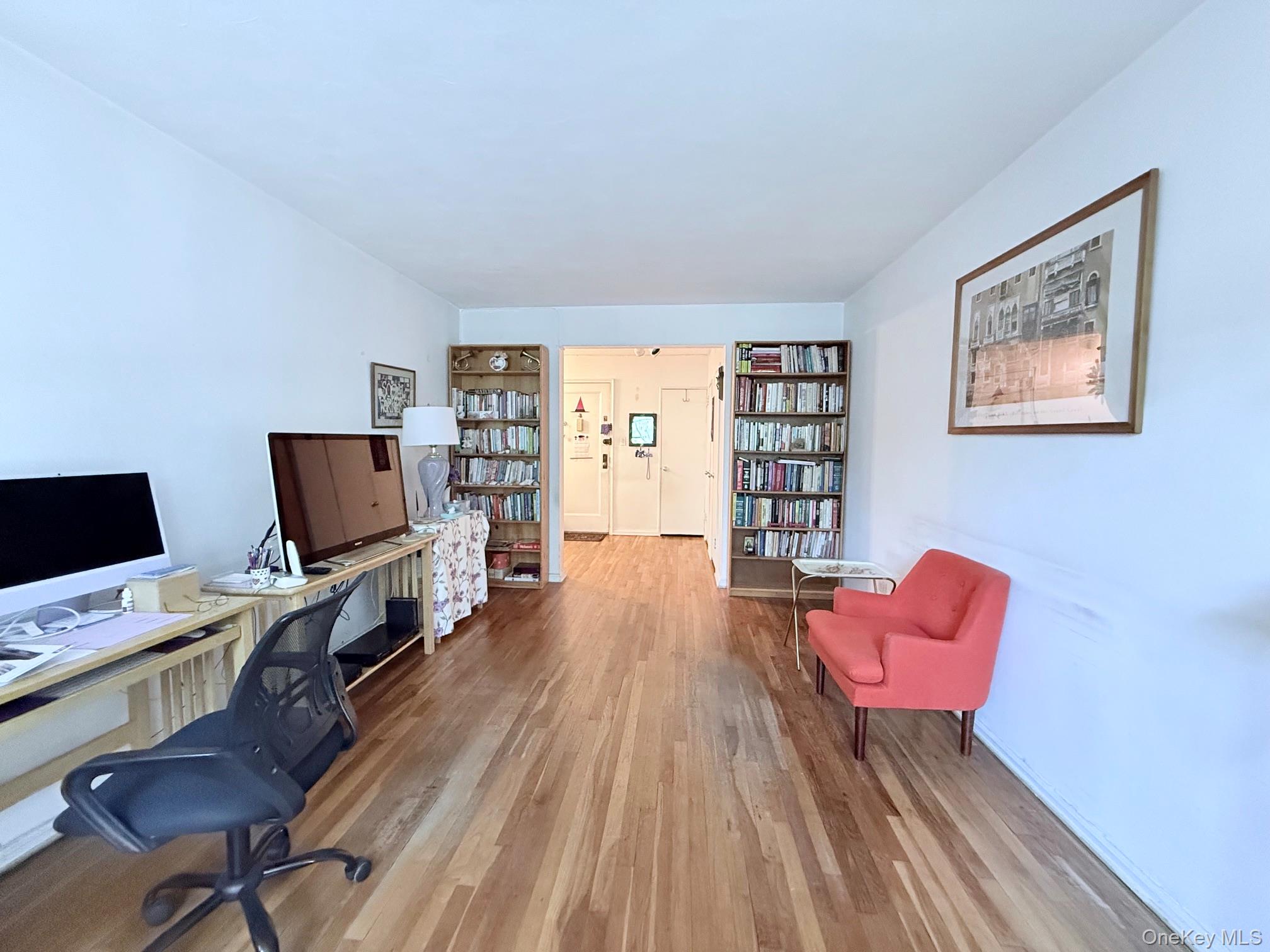 83-25 98th Street Street 6S