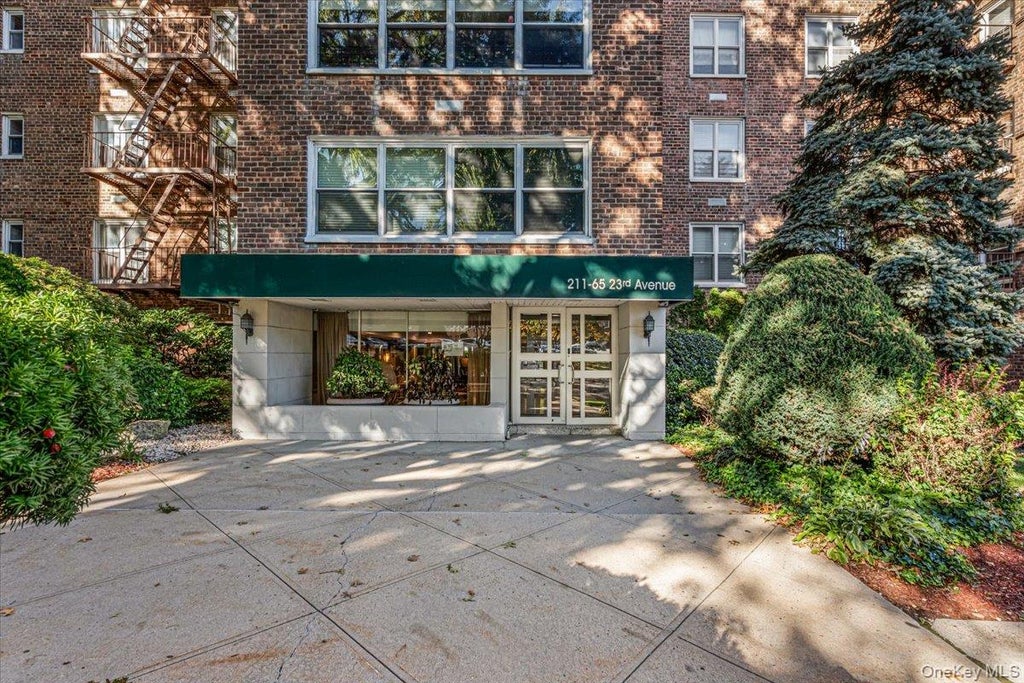 Photo of 211-65 23rd. Avenue Ave #3B, Bayside, NY 11360 (MLS # 1060490)
