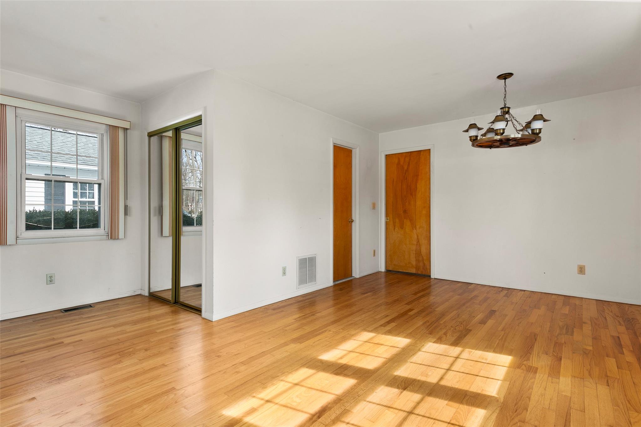 6 Park Lane, Mahopac, New York image 9