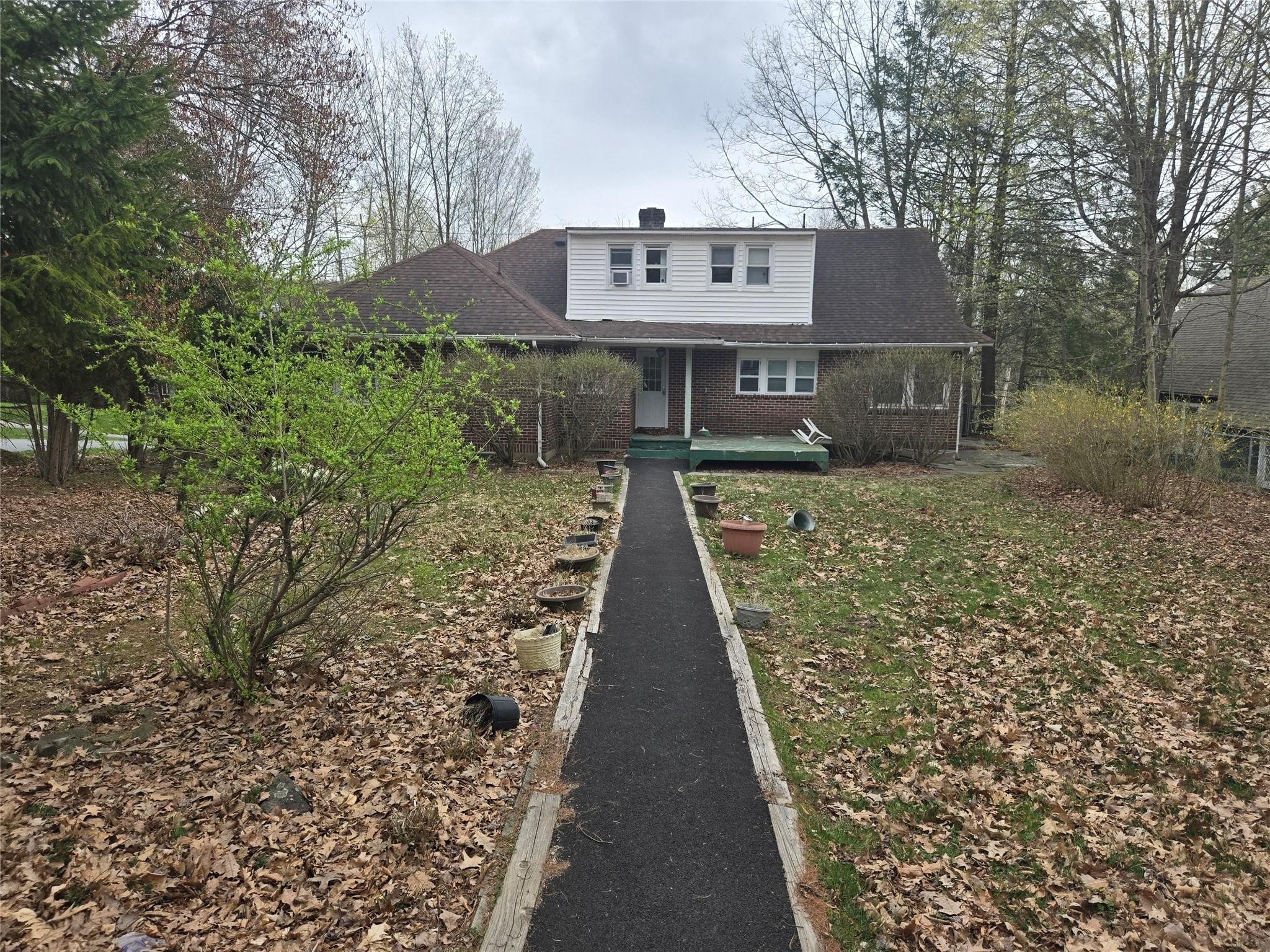 5 Highland Drive