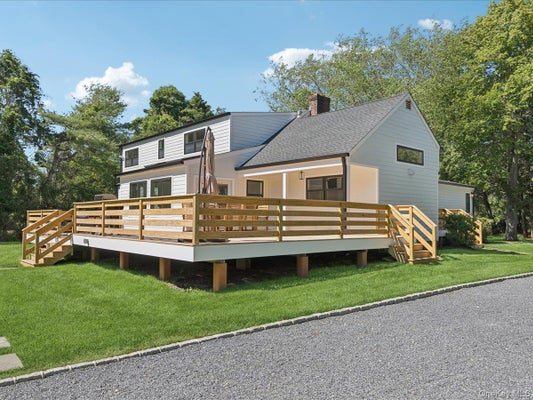 1579 N SEA RD, SOUTHAMPTON, NY 11968 - Image d6fad794336e2f14f7d66a10e77e19cd/1232330351