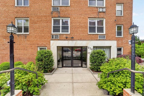 Homes For Sale - 636 N Terrace Avenue #3F<br/> Mount Vernon, NY 10552