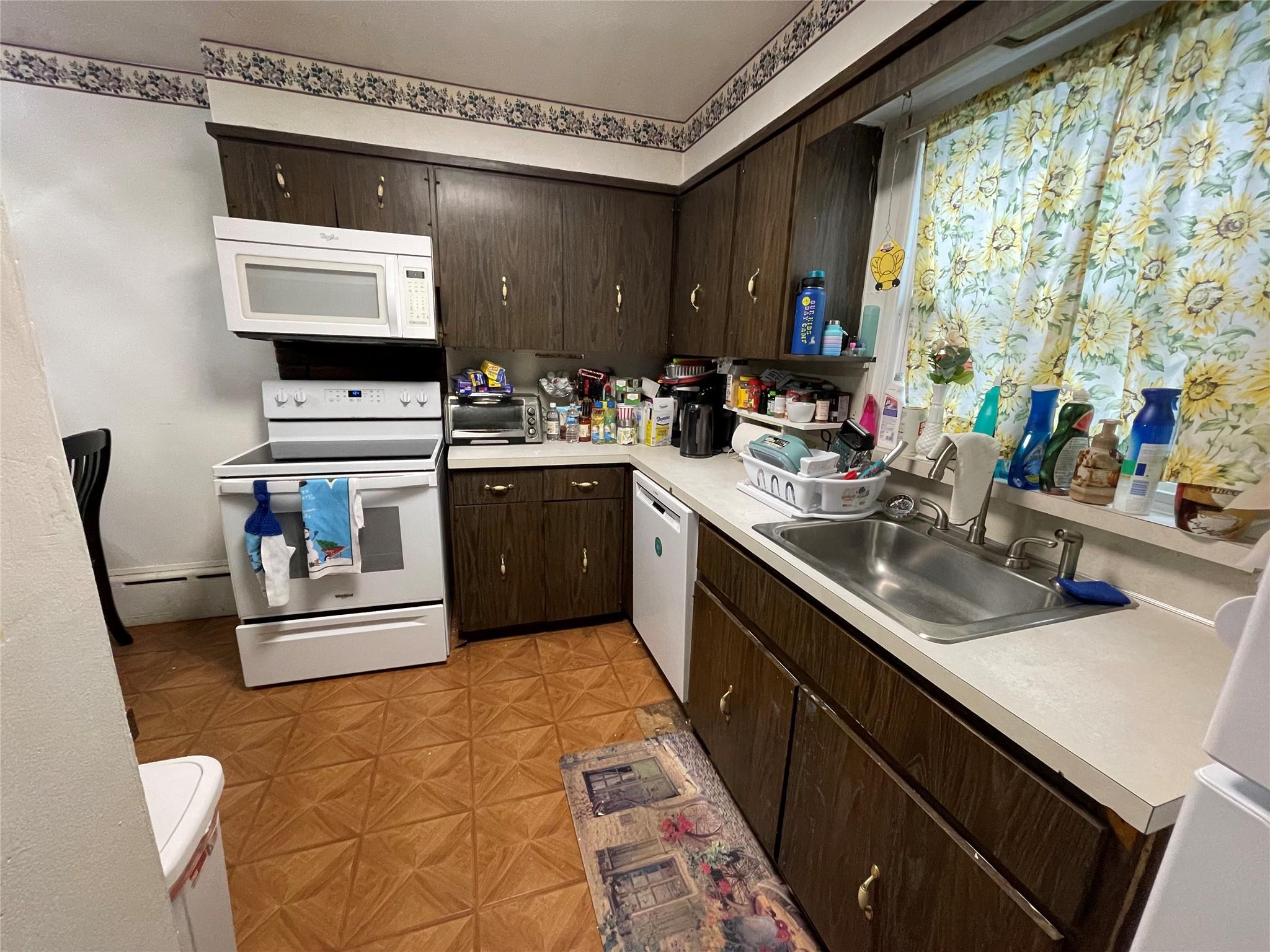6 Hillside Place, Fallsburg, New York image 2