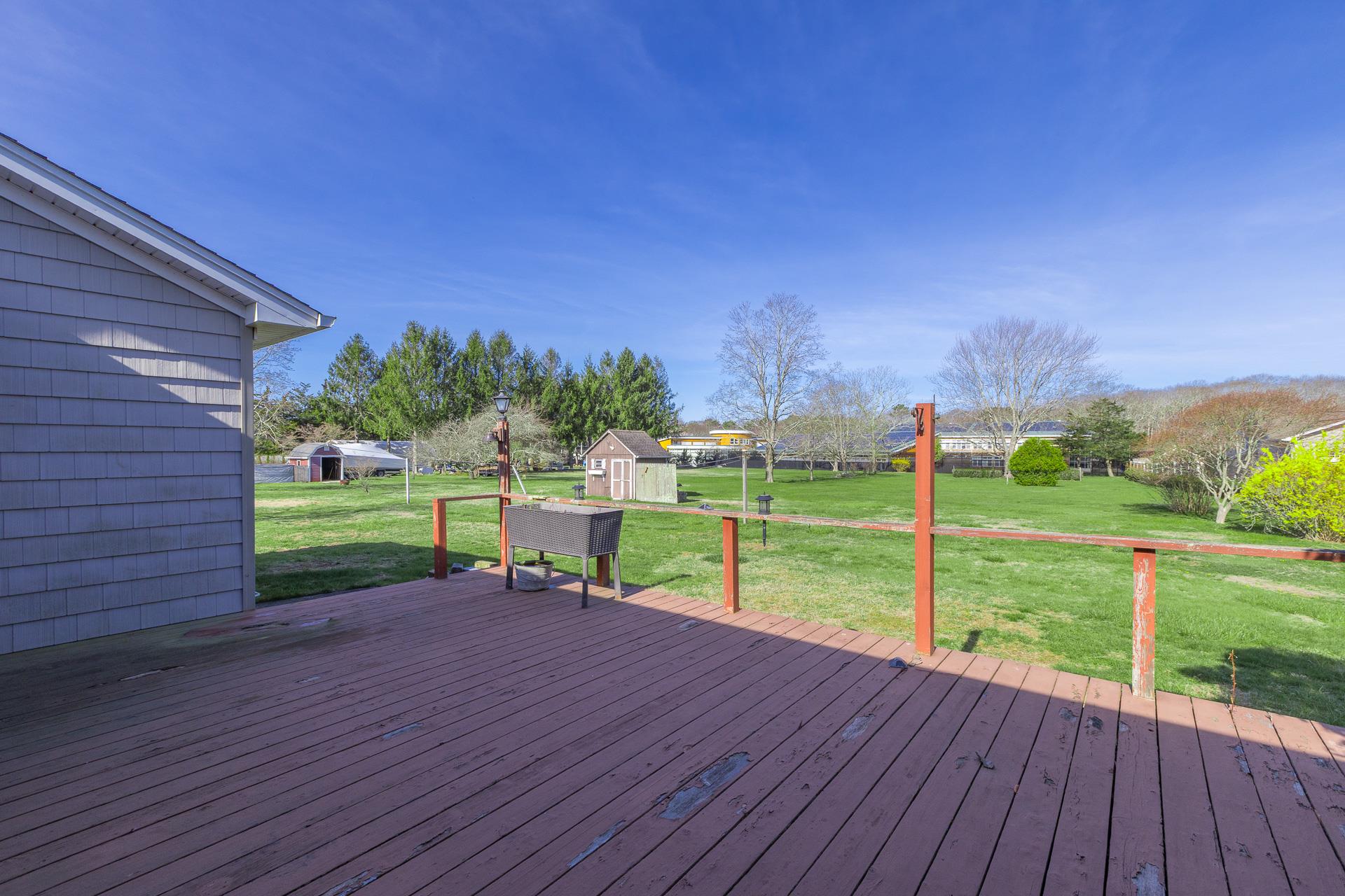 13 Tuttle Avenue, Eastport, New York image 20