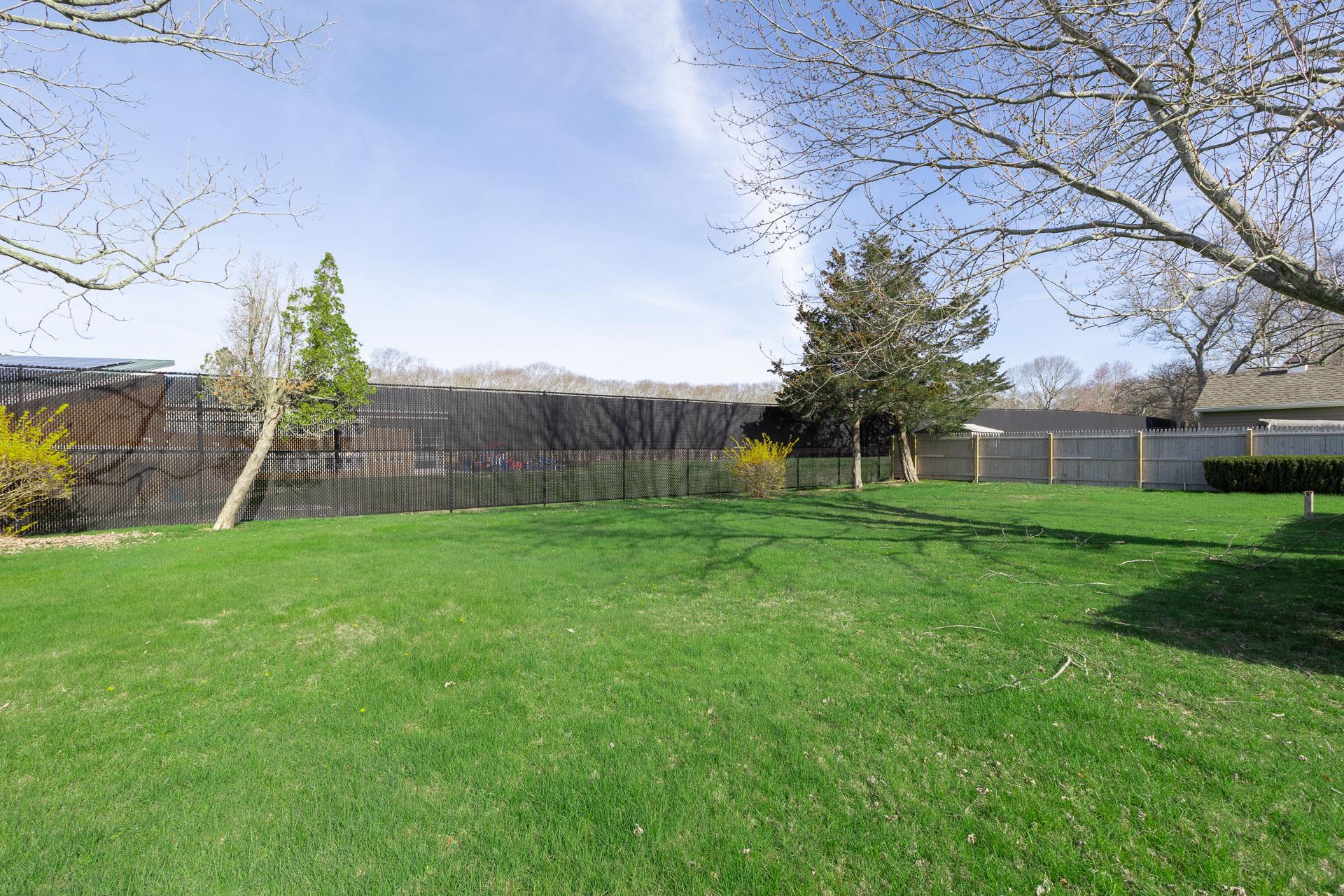 13 Tuttle Avenue, Eastport, New York image 17