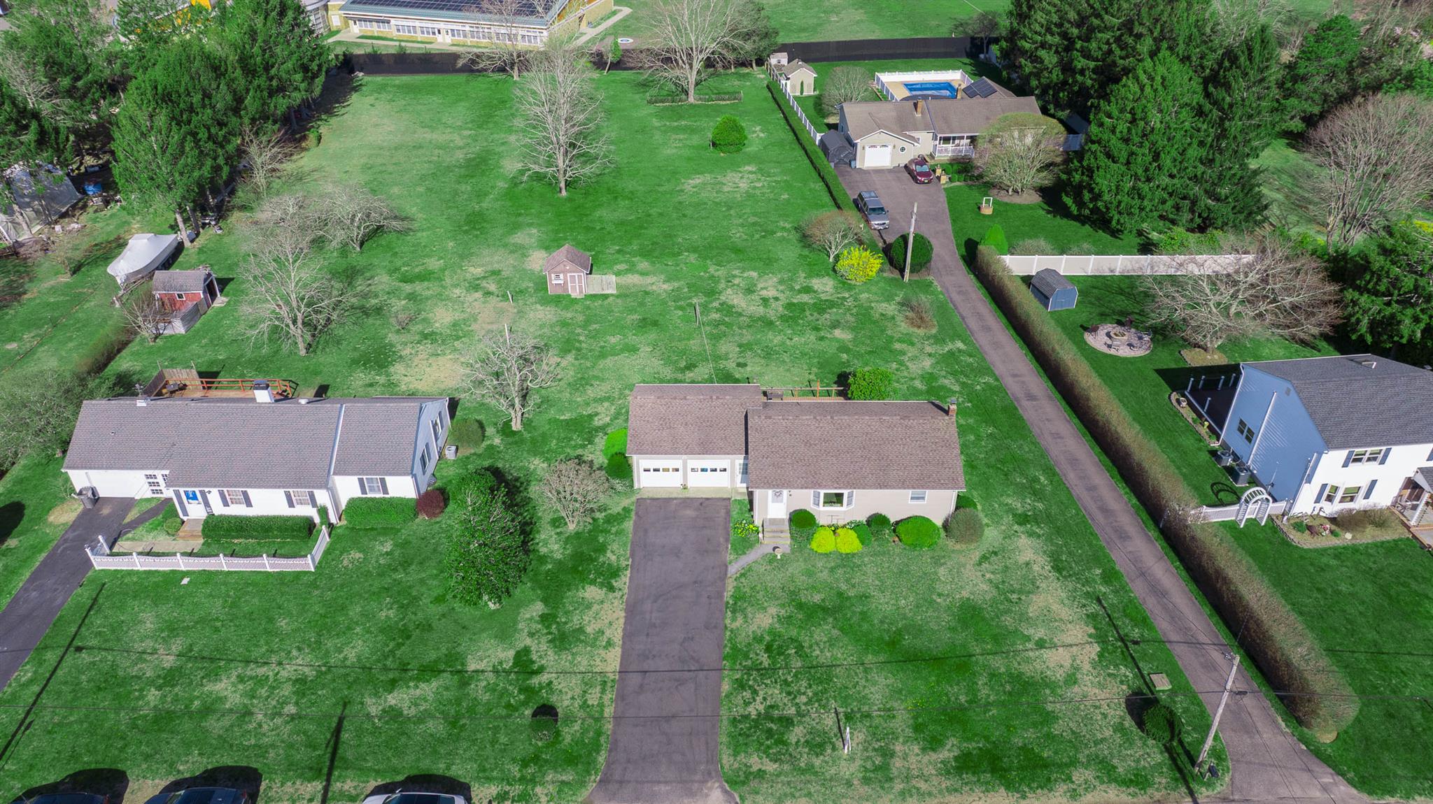 13 Tuttle Avenue, Eastport, New York image 23