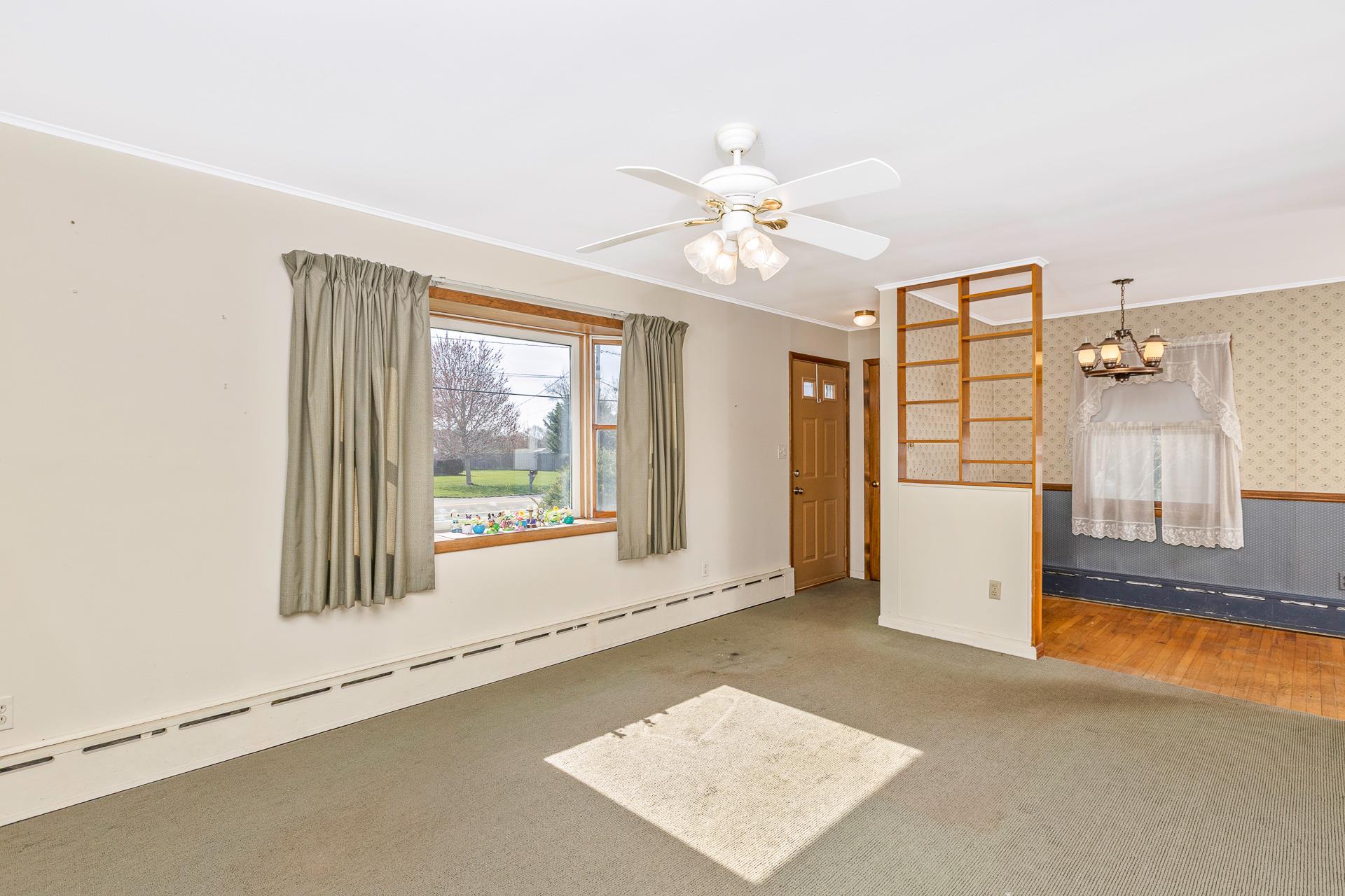 13 Tuttle Avenue, Eastport, New York image 7