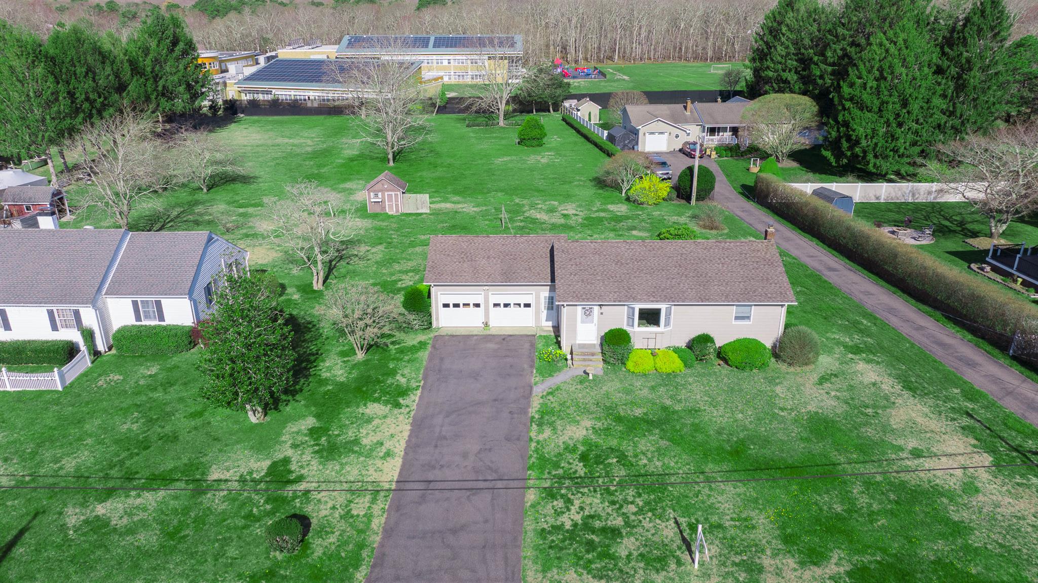 13 Tuttle Avenue, Eastport, New York image 22