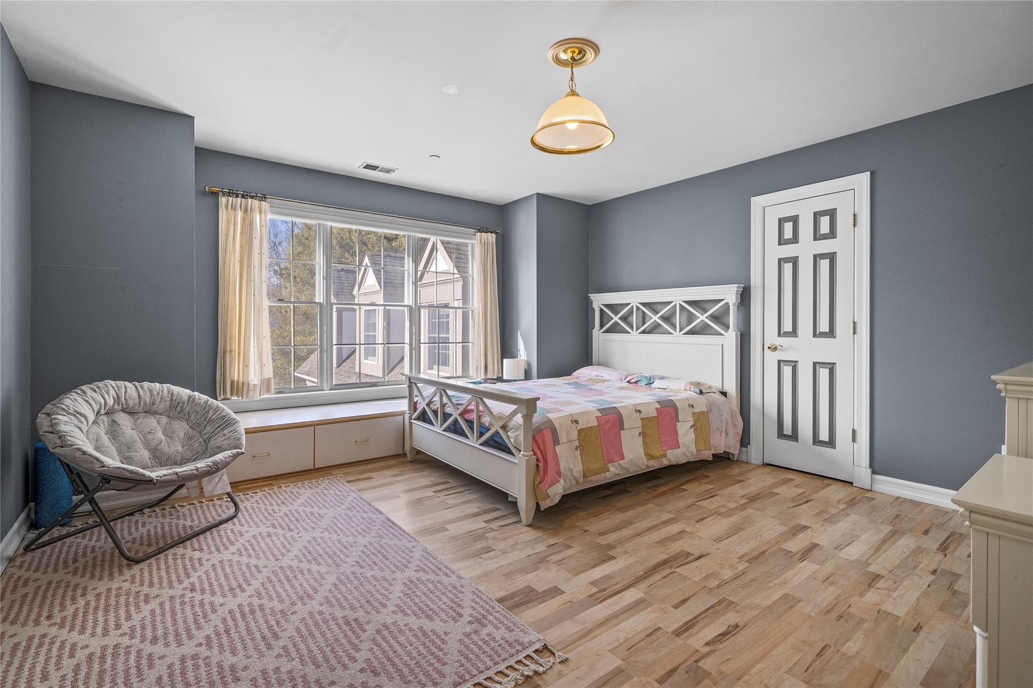 2 Camden Court, Irvington, New York image 36