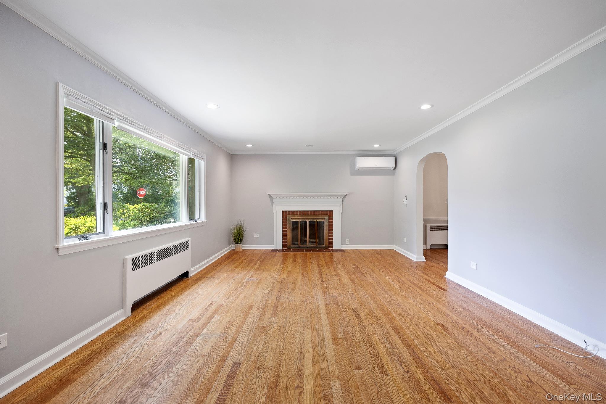 1 Blackthorn Lane
