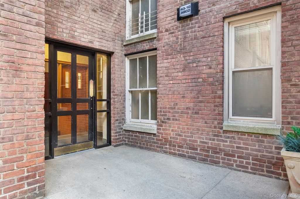 Photo of 43-10 48 Avenue #1C, Woodside, NY 11377 (MLS # 998144)