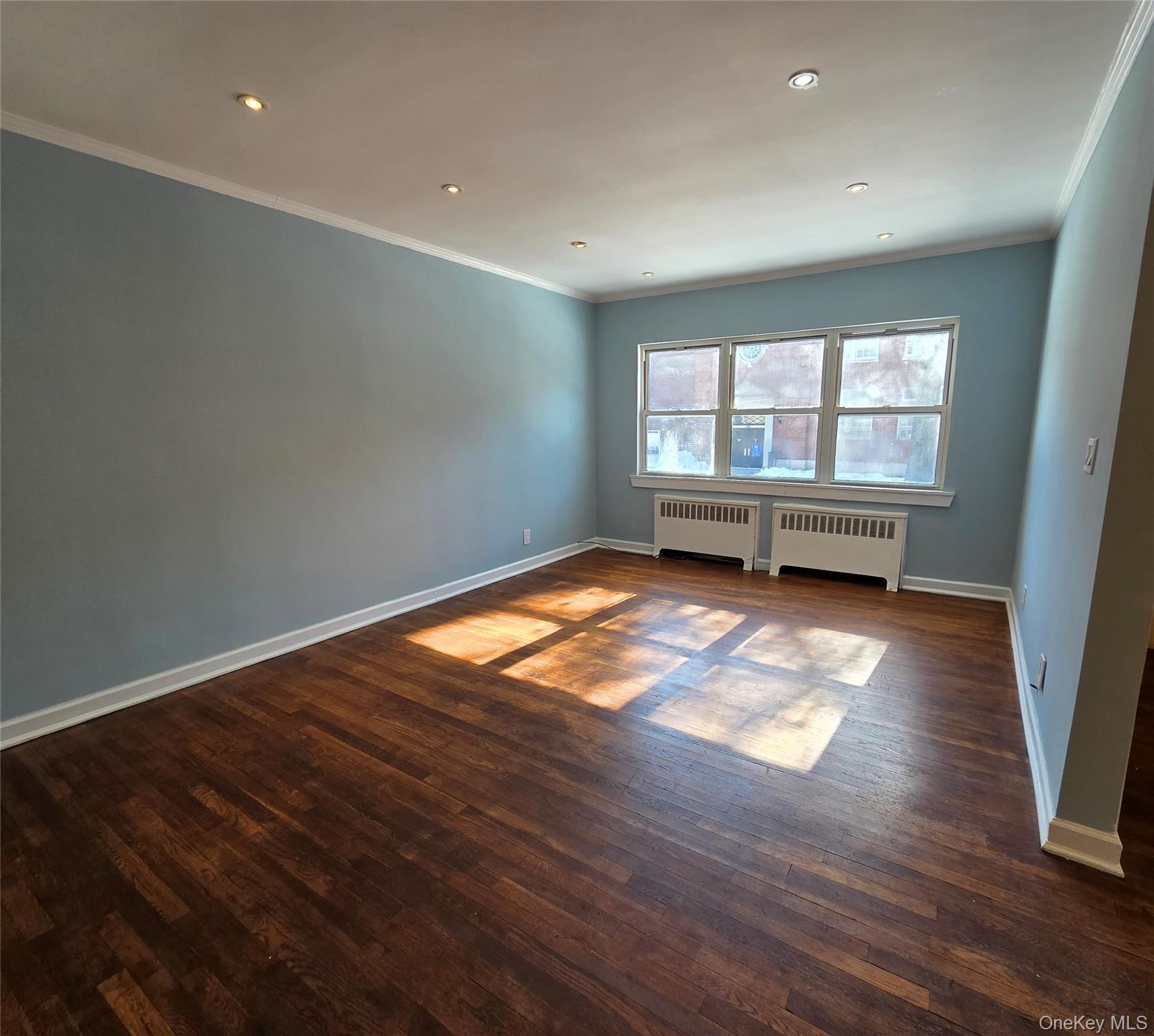 65-19 Dieterle Crescent