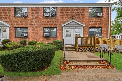 67-09 218th Street Unit Duplex, Oakland Gardens, NY 11364 - MLS#: 926412