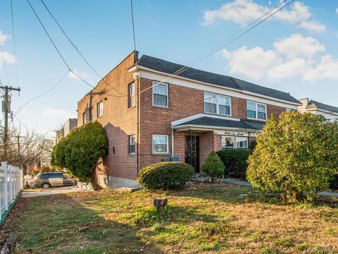 4190 E Tremont Avenue Bronx NY 10465